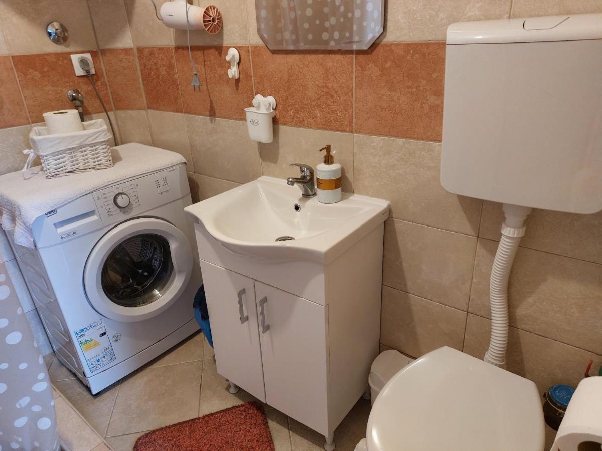 Ljubovic Apartman Podgorica Buitenkant foto