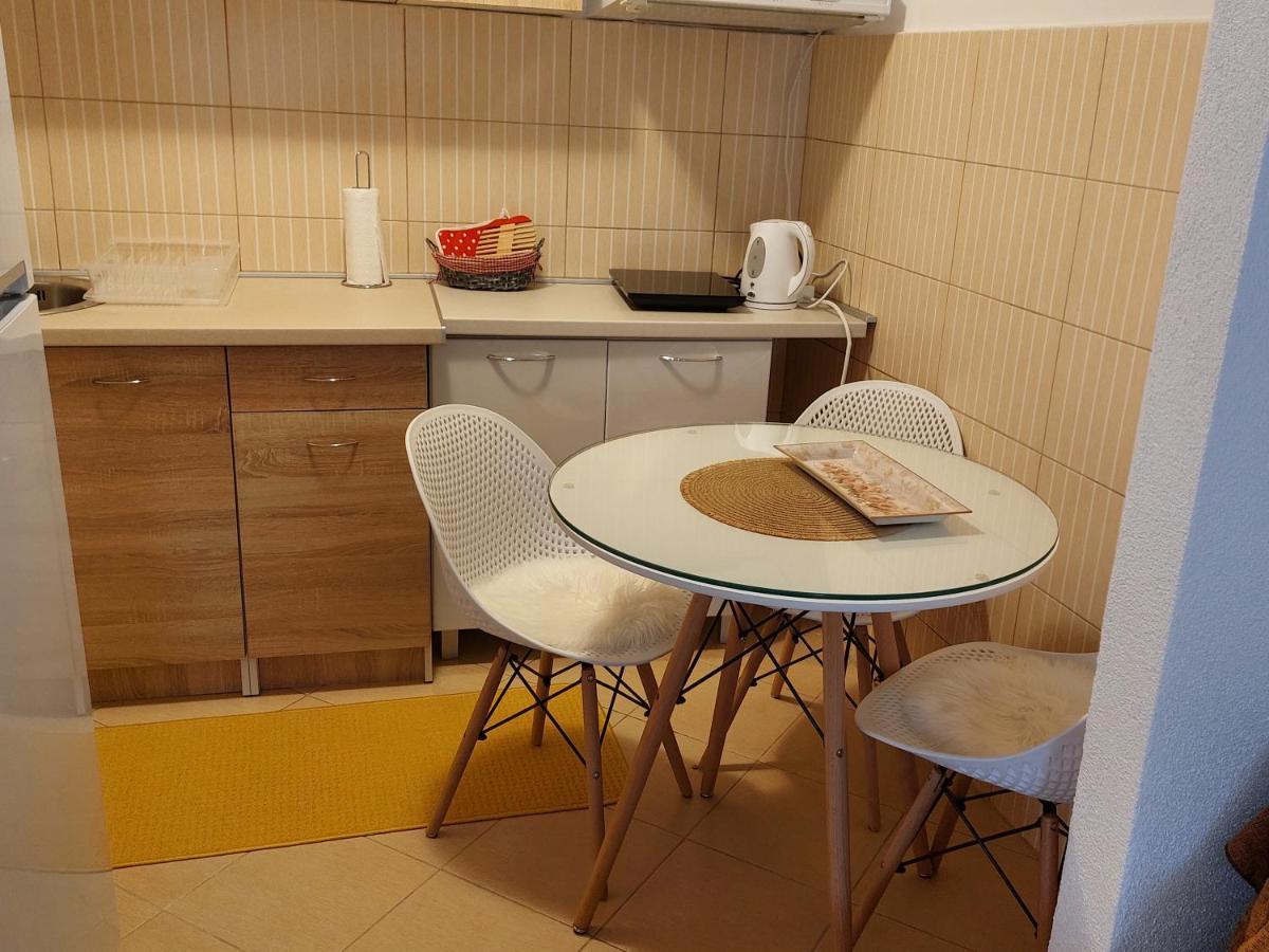 Ljubovic Apartman Podgorica Buitenkant foto