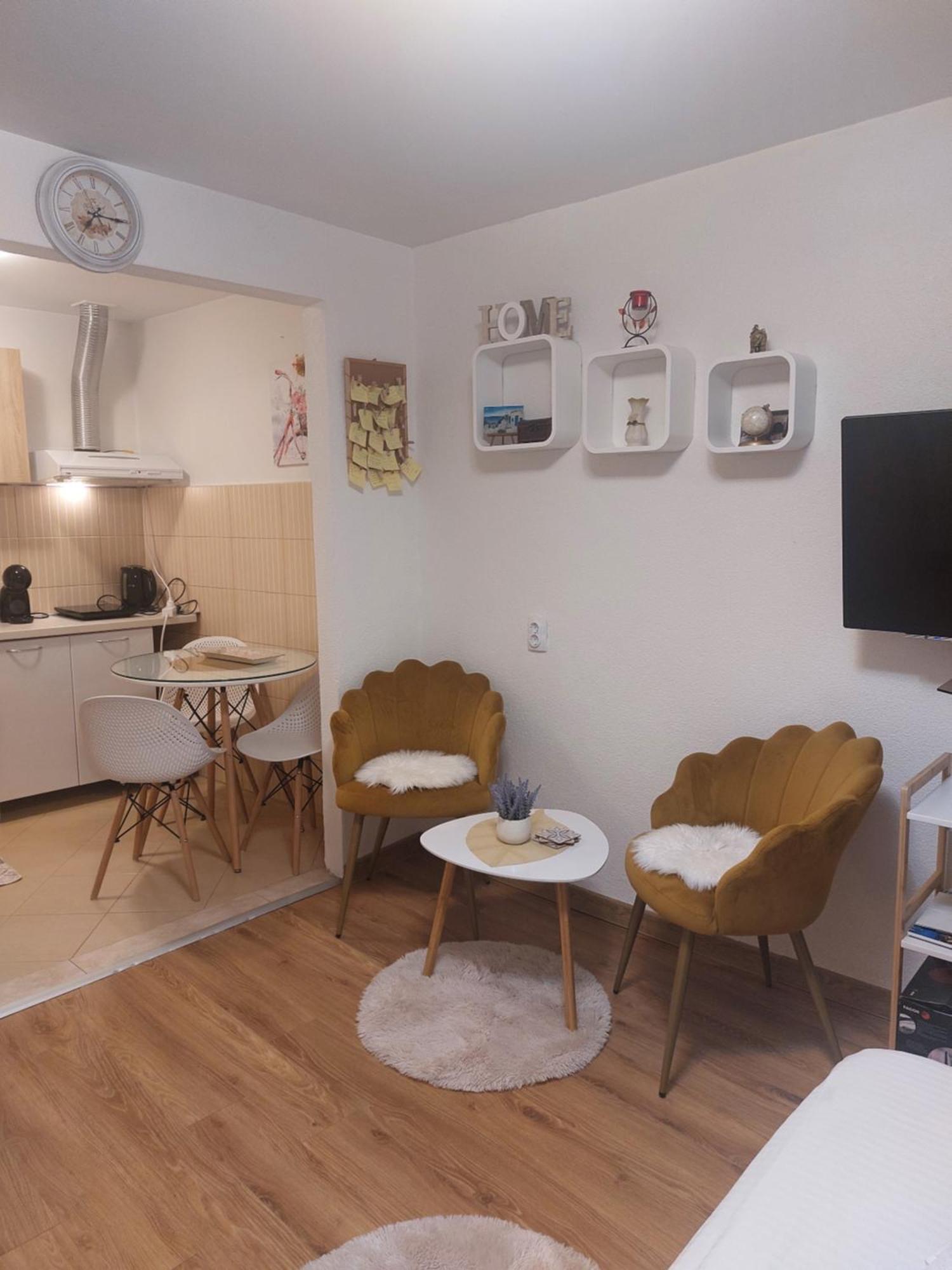 Ljubovic Apartman Podgorica Buitenkant foto